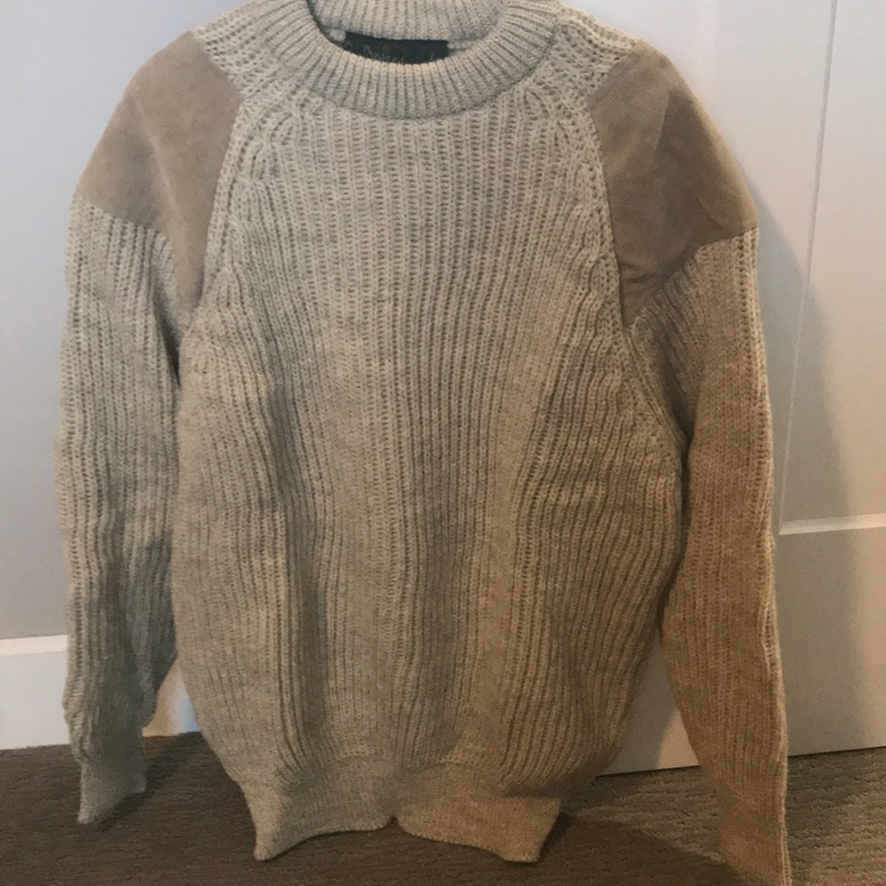 Woolyback sweater with suede